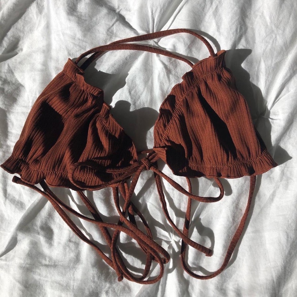 Cute summer triangle string top